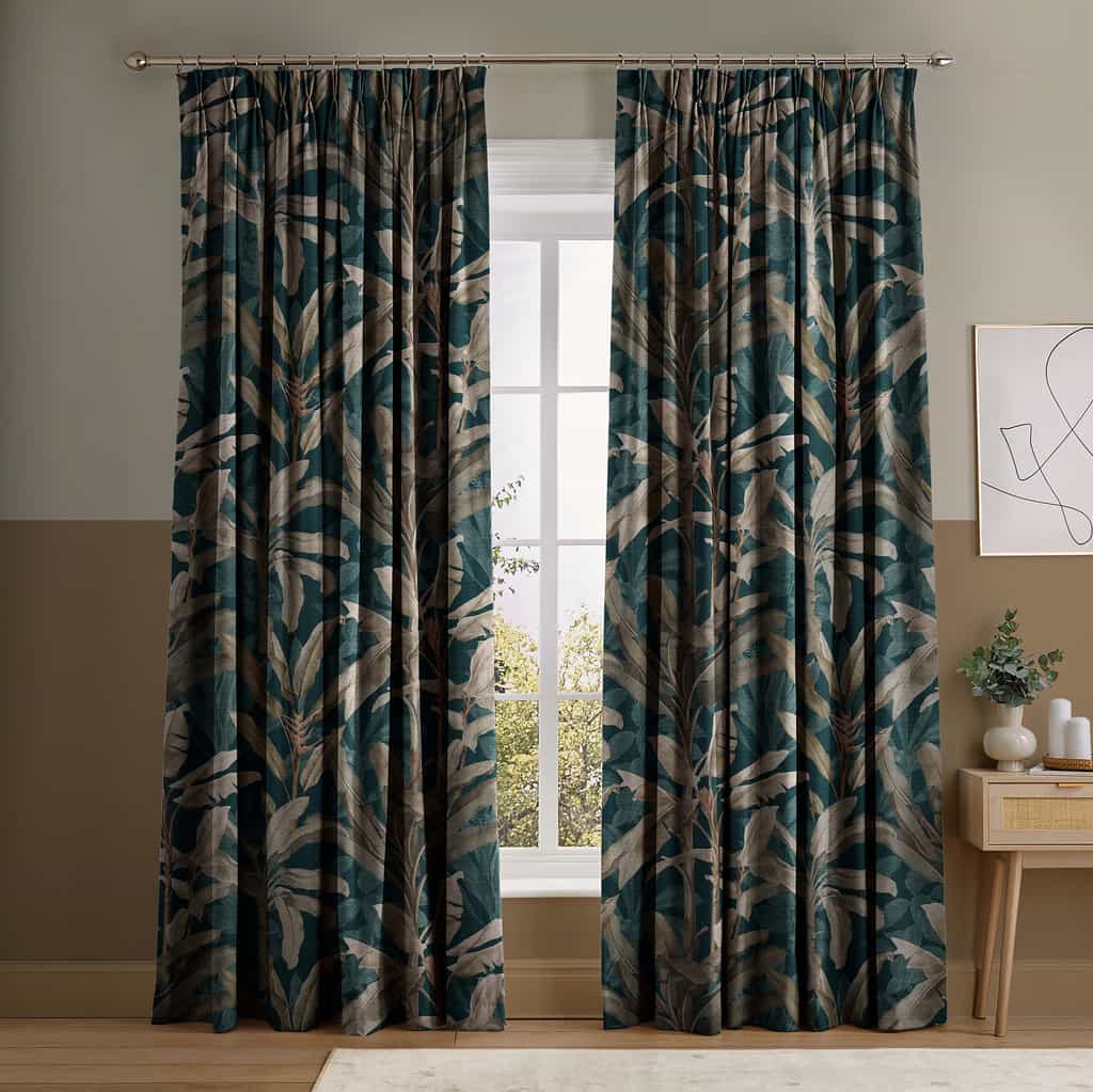 How to measure for curtains