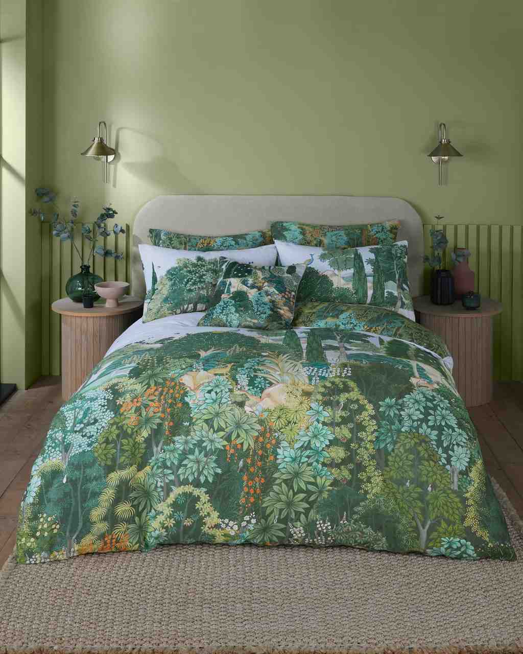 Green bedroom ideas