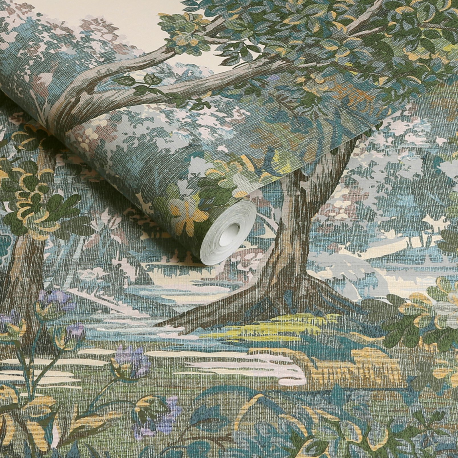 Bodenham Heritage Green Wallpaper - 127901_ROLLSHOT_01.jpg